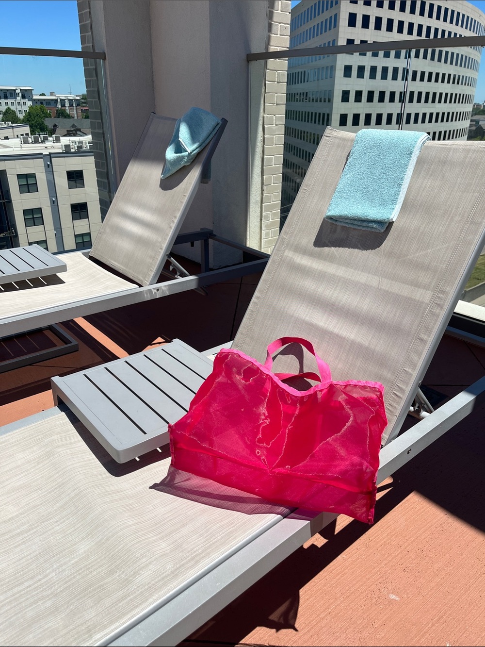 Pink Mesh Tote Bag – Lightweight Beach & Pool Carryall Barbie Pink